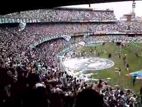 Jogadores saudando Torcida 03/11/2007