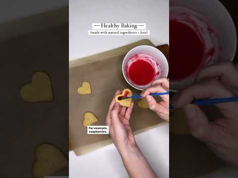 Natural Food Colouring🍓— the secret ingredient for natural food colouring on my blog #baking #mom