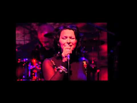 Arina & Veto Bank - "Can't Help Falling in Love"