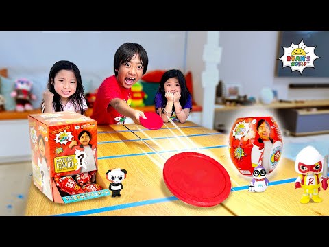 Ryan plays Shuffleboard Challenge with Family!