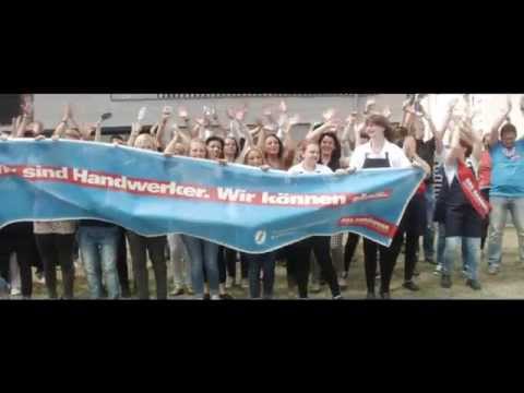 Pharrell Williams HAPPY HANDWERK