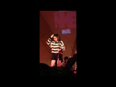 Sky Ferreira - Nobody Ask Me in São Paulo