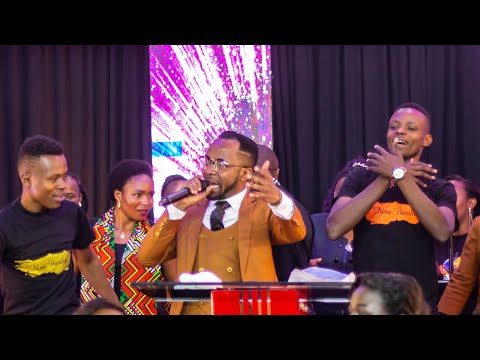 NIWE BARAKA LIVE VERSION - BURTON KING