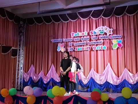 AS IF IT'S YOUR LAST :EP อพ.cover Dance 2018 (M1/16)