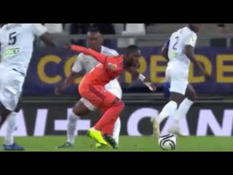 Amiens Vs Olympique Lyonnais red card