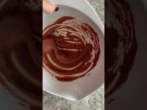 let’s make vegan snickers🍫❤️ #veganfood #veganrecipes #vegansnickers