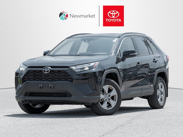 2025 Toyota RAV4 Hybrid XLE - Low Mileage in Cars & Trucks in Markham / York Region