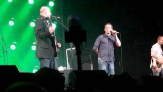 blof and friends hmh-racoon-ach ze is er niet.MPG