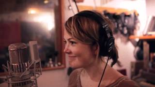 Sara Watkins - Take Up Your Spade