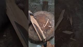 Download lagu MEMBUAT SARUNG GOLOK DARI KAYU SURIAN / KAYU SUREN. mp3