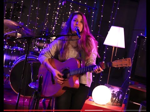 BalaFeesh Collaboration: Hana Malhas feat. Aziz Maraka ‘Brand New’