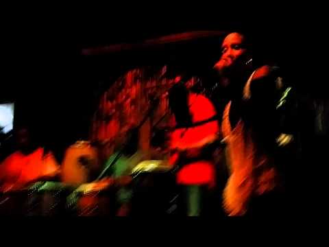 ILU AYE @ Camaradas 5