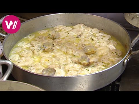 At the table in the Basque Country - Kokotxas, a French-Spanish specialty