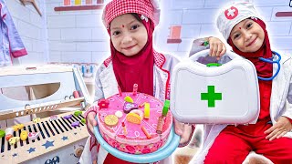 Download lagu AQILA MAIN DOKTER DOKTERAN DAN MASAK MASAKAN DI PLAYGROUND HOORAY mp3