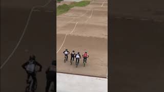 Download lagu BMX SX first straight drag with the boys🚀 SUBSCRIBE 👊🏼 #bmx mp3