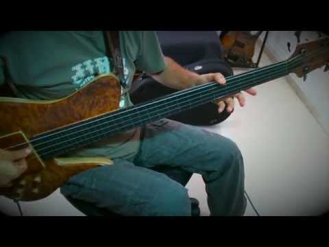 MICHAEL MANRING-COVER-THE ENORMOUS ROOM (JCR custom) FRETLESS BASS SOLO- by Jesus Rico