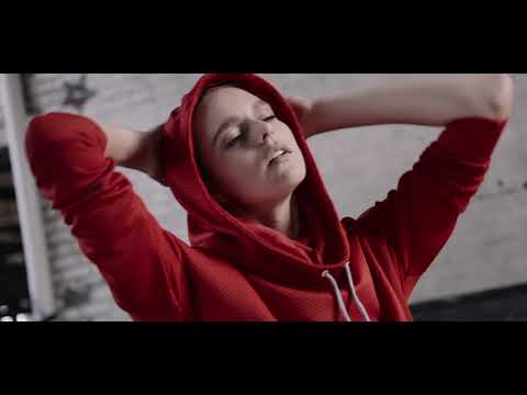 Roderic H feat. Hanna Ojamets - Make Me Feel (Official video)