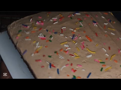 ඉක්මනින්  පහසුවෙන්  රසවත්ව හදන  චොක්ලට් අයිසිං කේක් ( easy & quick delicious chocolate icing cake )