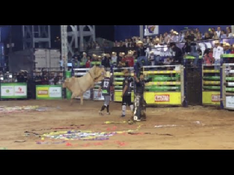 Wesley Lourenço X Três Namoradas - Cia Euripinho Sollo - Rio Verde