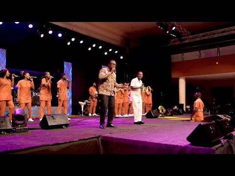 Pentecostal Praise by Eld. Emmanuel Awortwe Ft Pas. Kyei Boate