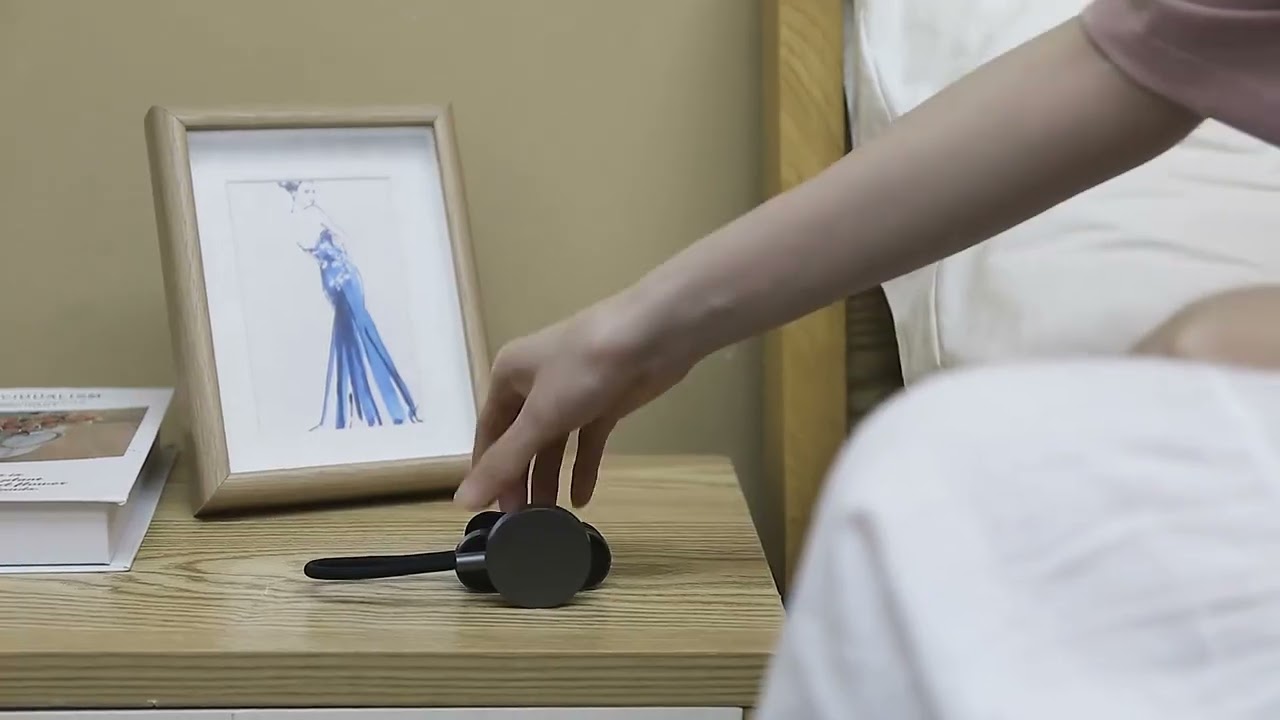 Baseus LED Clip Table Lamp Review | Stepless Dimmable & Wireless! 💡