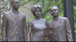 USC unveils desegregation monument on campus