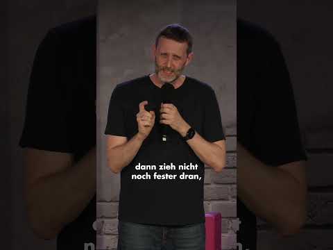 Video Thumbnail: Claudius verteilt Tipps fürs Leben - Claudius Pläging | NightWash Live