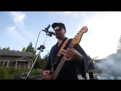 Snak The Ripper - Pissing Off The Neighbours (FULL CONCERT)