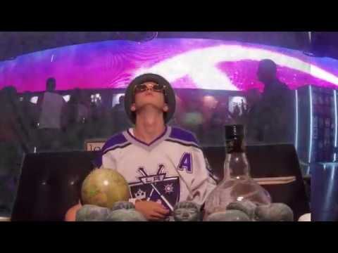 Strip Struttin' (OFFICIAL MUSIC VIDEO)