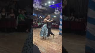Erika Lopez y José Halfon, en La Bravita Milonga .