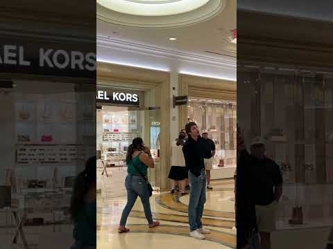 Caminhando no Grand Canal Shoppes Las Vegas Strip Venetian Palazzo Shopping #shorts