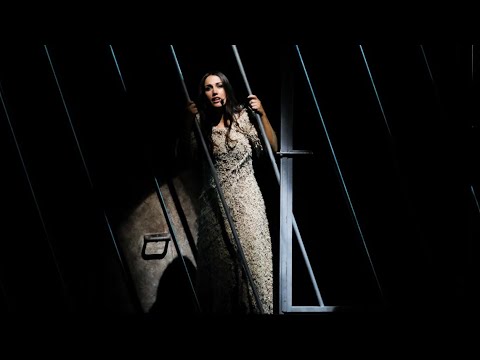 Elhaida Dani (Esmeralda), Angelo Del Vecchio (Quasimodo) - Les oiseaux qu'on met en cage