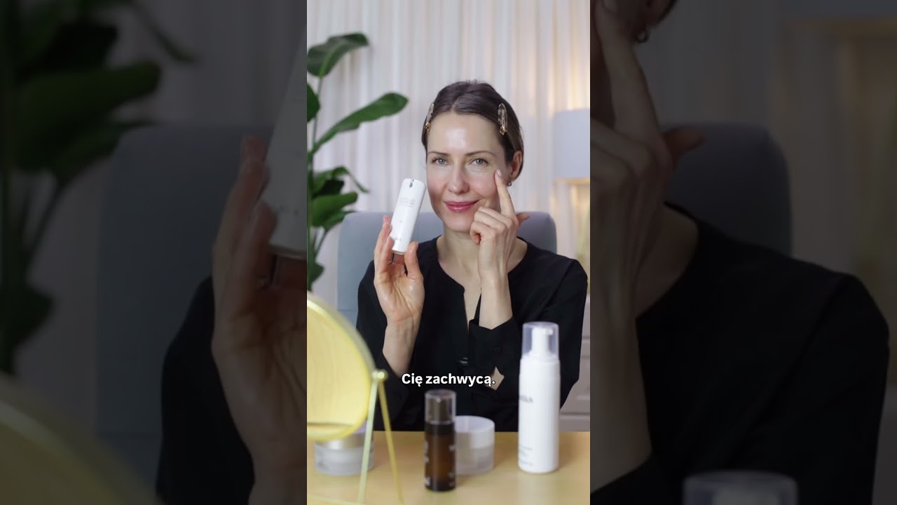 Medik8 Micellar Mousse Odżywczy mus oczyszczający 150 ml - VIDEO