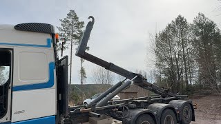 Camion ampliroll Volvo FH 12 | Image 4 - Autoline