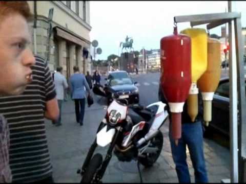 Harakiri - Världens Starkaste Korv på 1 min 30 sek