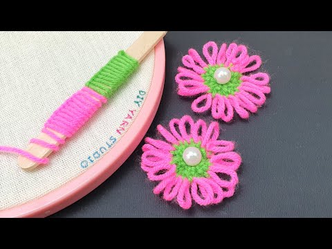 Super Easy Woolen Craft Ideas with Ice Cream Stick | Hand Embroidery | DIY Yarn Studio