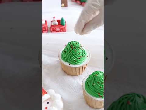 #cupcake #newyearcake #cakerecepie #chritmascake #food #party