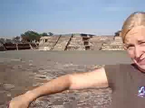 Plaza de la Luna - Teotihuacan