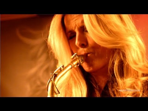 Candy Dulfer @ Schiphol 2012 - Candy to the Mexx
