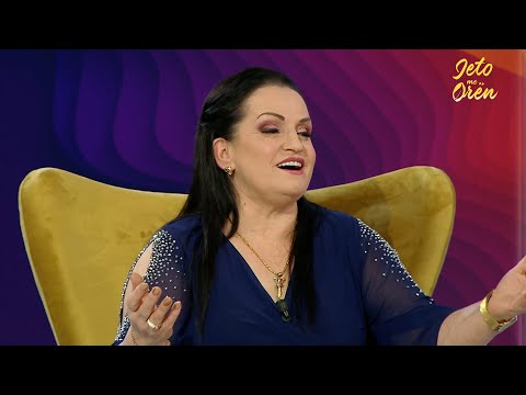 Fatmira Breçani këndon në studio "Barbaro vasiliko"  | Jeto me Orën