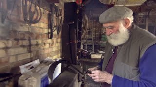 In the toolshed with John Butler (last visit to Bicker)