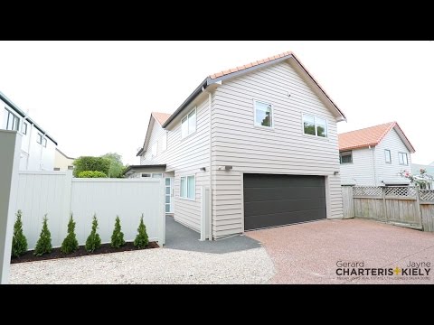 10B Lillington Road, Remuera - Jayne Kiely & Gerard Charteris