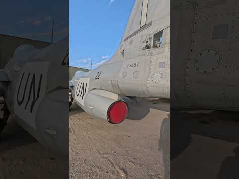 Let’s check out the SAAB J29 at Pima Air and Space Museum. #saab #saabj29 #pimaairandspacemuseum
