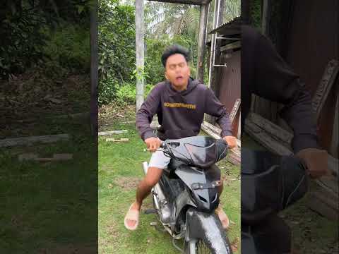 A Giant Snake Was Hiding Inside My Motorcycle😱🐍#shorts #viralshorts #trendingshorts #snake