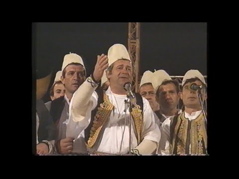 Ndezi kengen Shqiperia ne kalane e festivalit