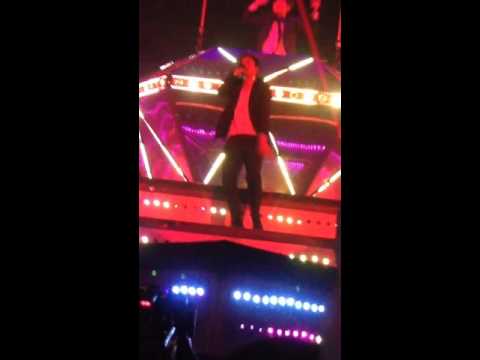 160110 ExoluXion in Singapore Let Out The Beast Lay Focus