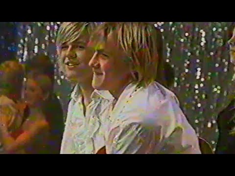 Valters un Kaža, "Putnu balle" – "Kā senā dziesmā"