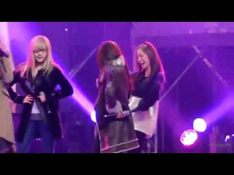 [FANCAM] 101217 - Yoona Hoot rehearsal (Music Bank)
