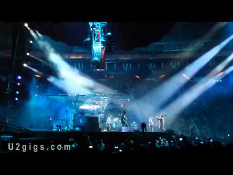 U2 La Plata 2011-04-03 Pride (In The Name Of Love) - U2gigs.com