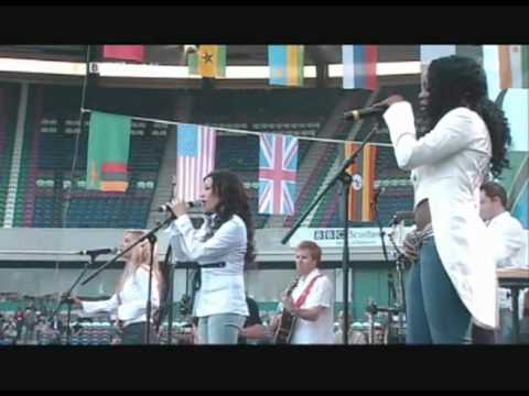 Sugababes - Stronger (Live 8 2005)